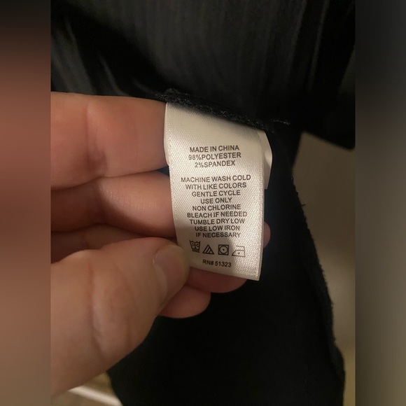 CeCe pleated short sleeve blouse - Picture 3 of 7